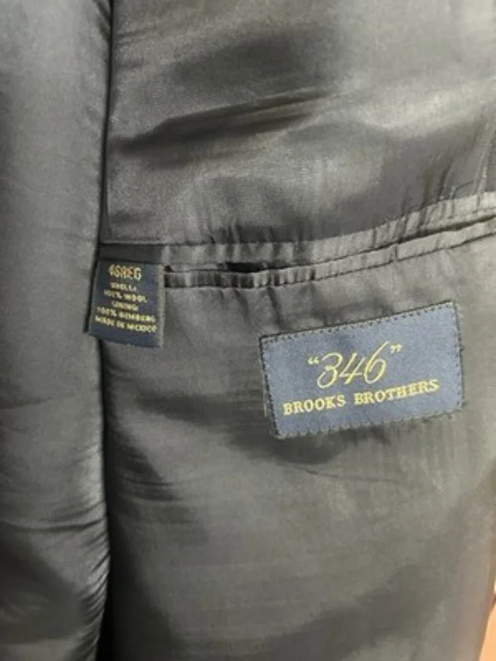 Brooks Brothers 346 Navy Wool Blazer Sport Coat 46R Gold Button 2 Button